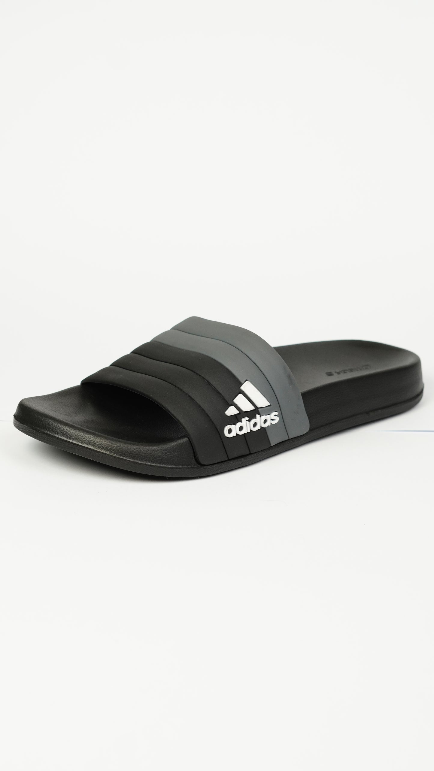 Adidas Casual Comfort Slippers - Durable Indoor/Outdoor Slides